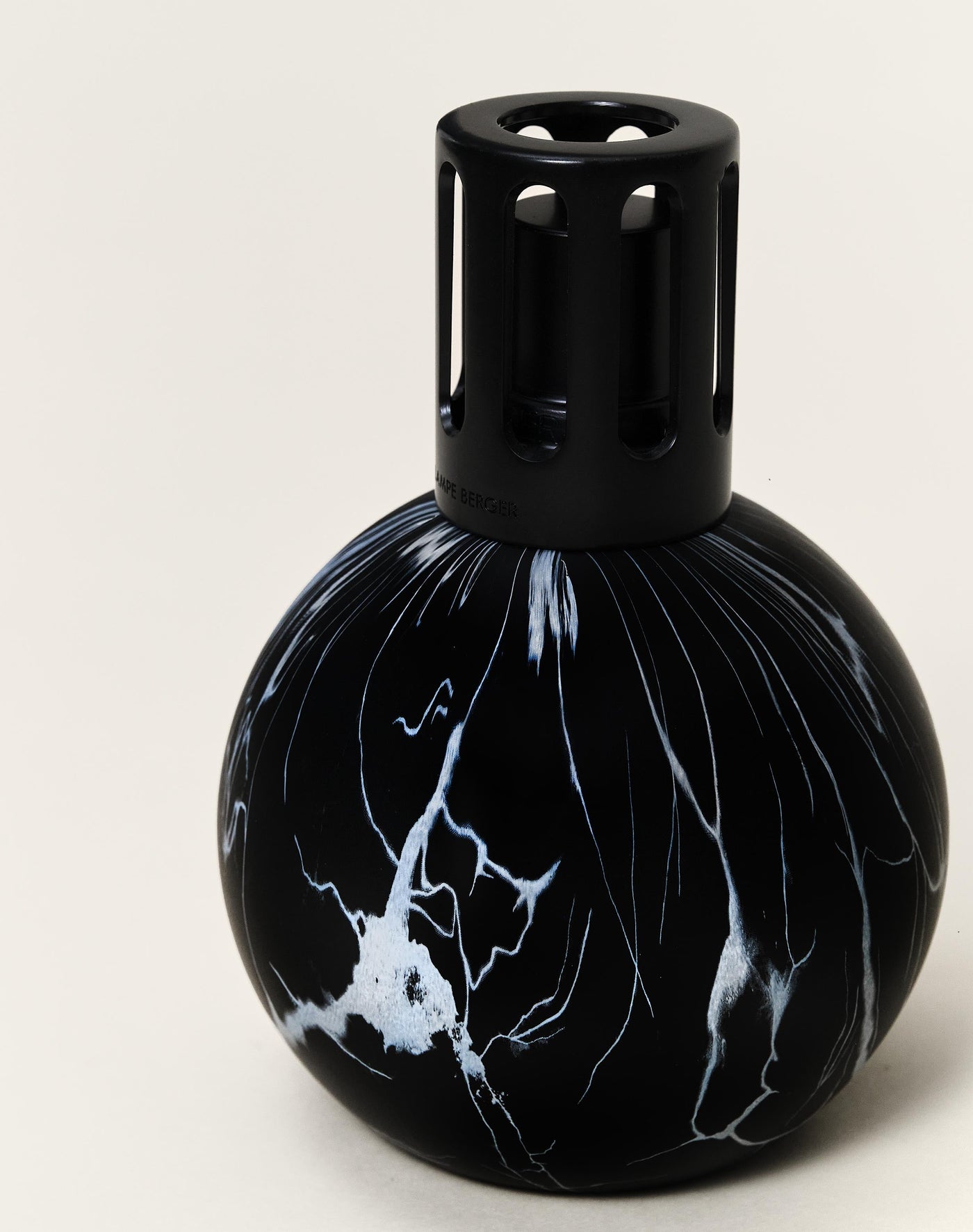 Black Marbled Lamp Berger