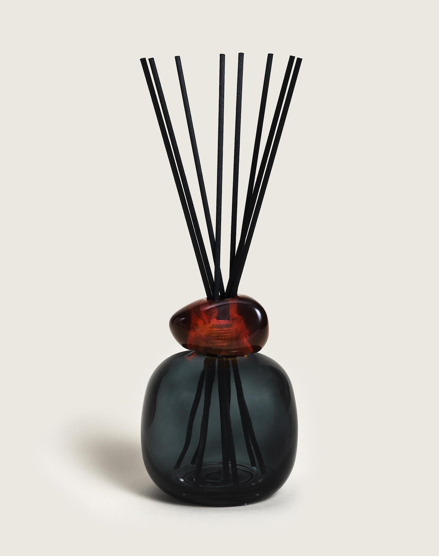 Black Mineral Scented Bouquet