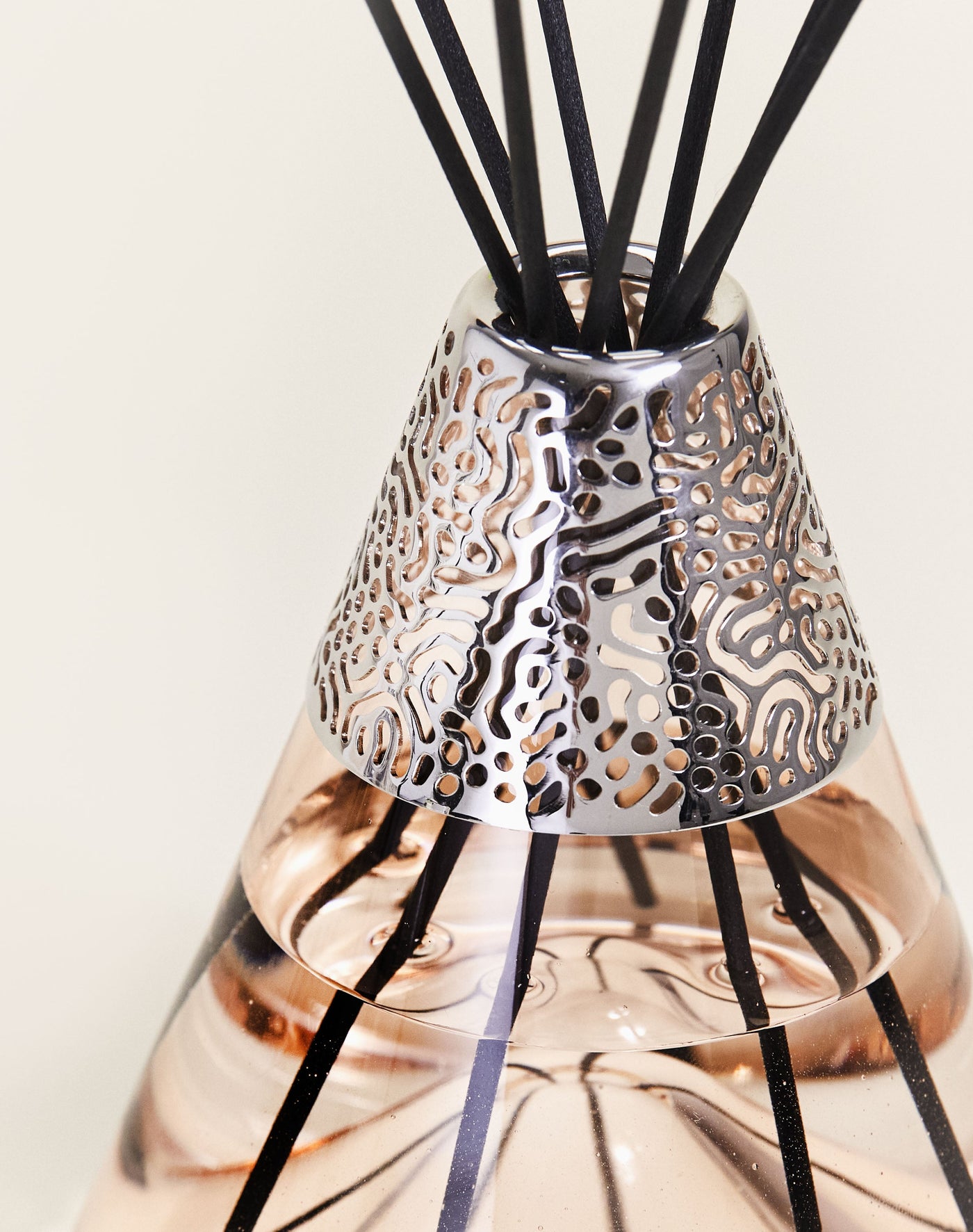 Peau de Soie Scented Bouquet by Starck