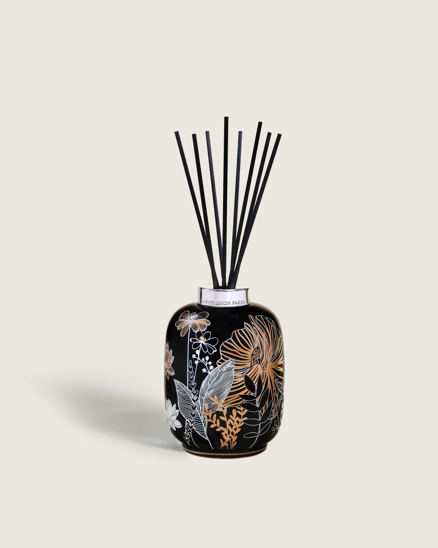 Black Vegetal Porcelain Scented Bouquet