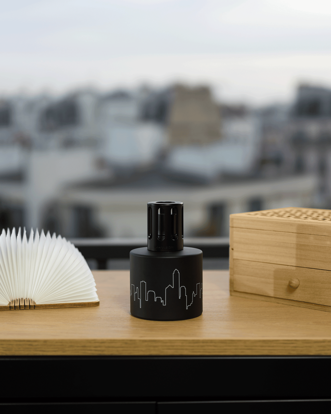 Black Skyline Lamp Berger Gift Pack