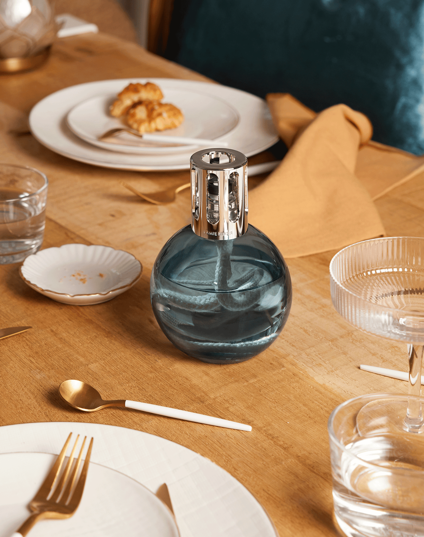 Smoky Grey Boule Lamp Berger